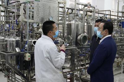 市委常委、教育工委书记夏林茂一行莅临我校调研指导生物技术开发服务工作